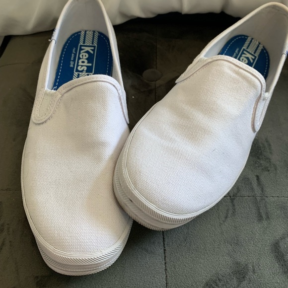 Keds Shoes - White Slip On Keds
